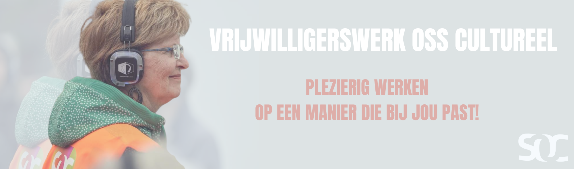 Foto met zicht op de maas vanaf de pont